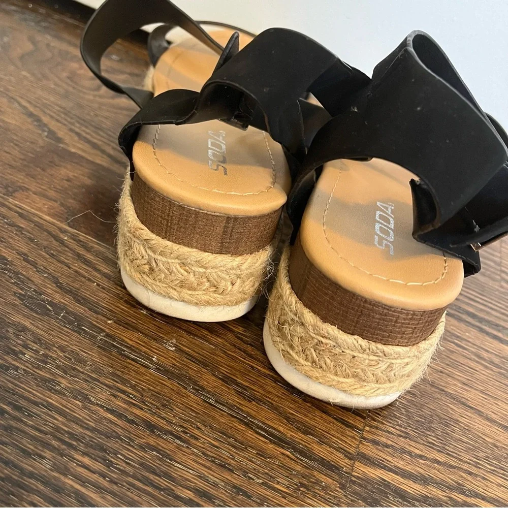Soda black tan espadrille platform sandal women’s size 9 strappy ankle buckle